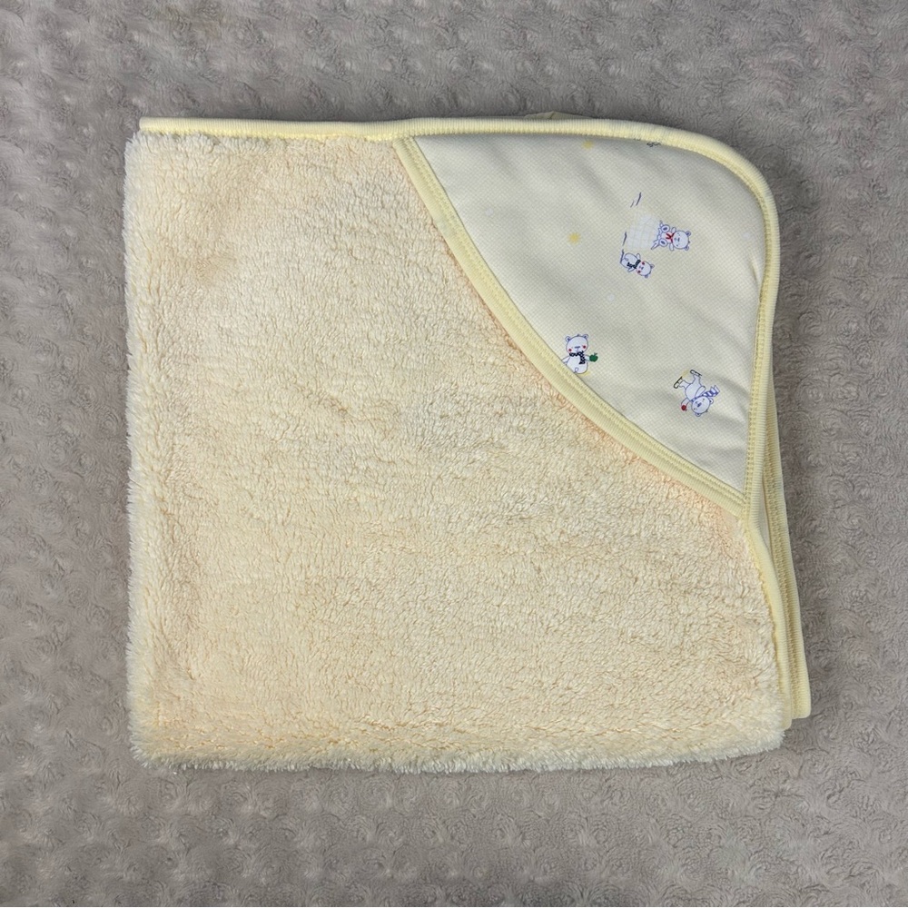 Schick Hooded Baby Towel Blanket Yellow Blue White Teddy Bears Apple Red